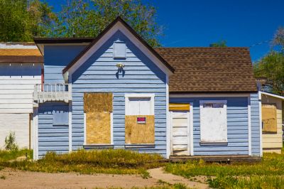 Emergency Board Up Service in Olathe, KS