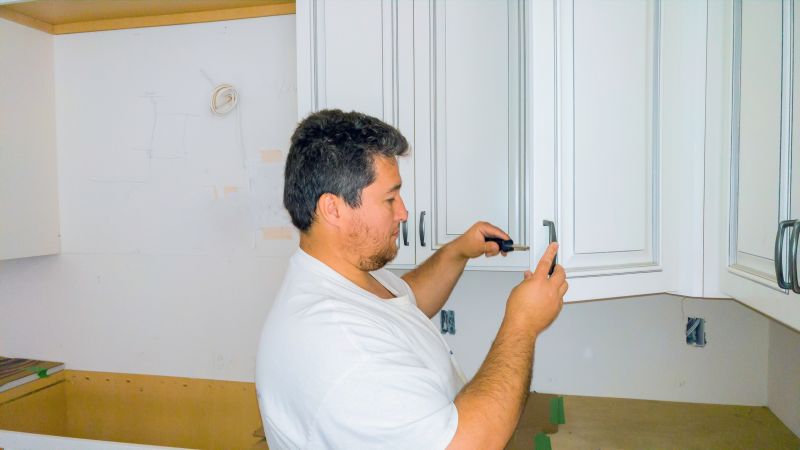Kitchen Cabinet Mounting
